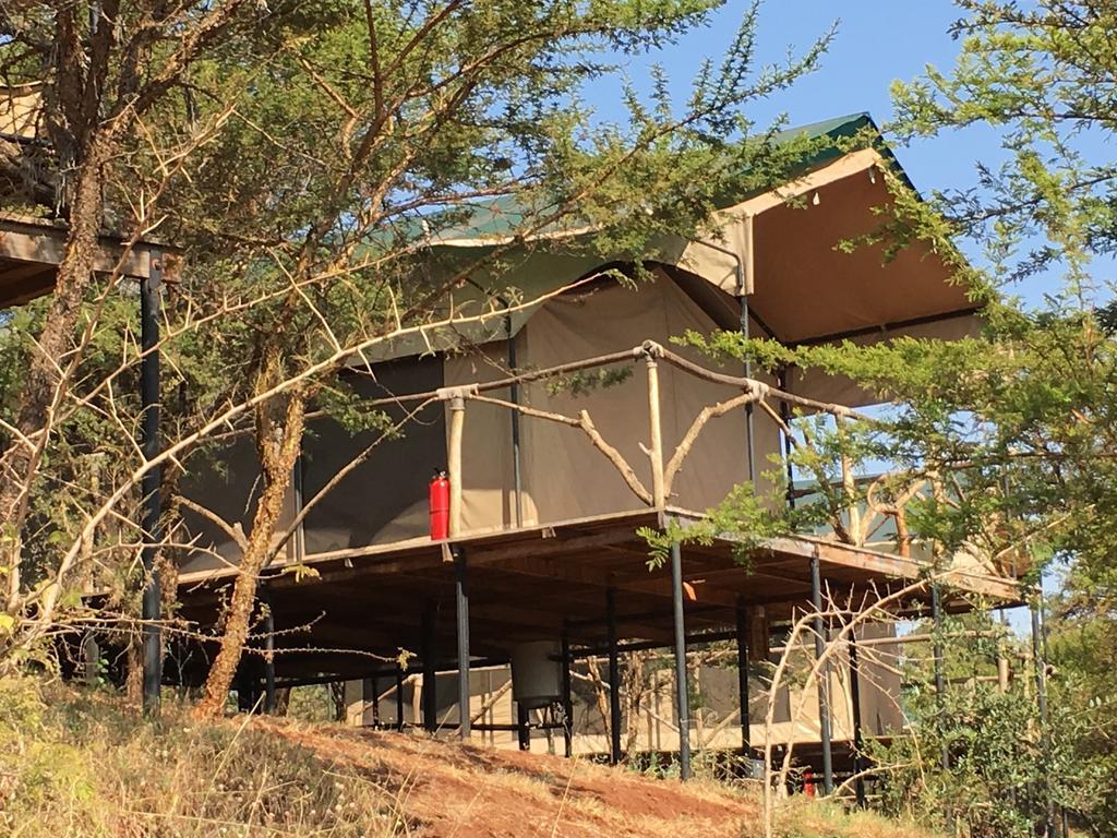 Pembeni Rhotia Villa Карату Екстериор снимка